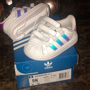 Toddler Size 5K/5C SuperStar with Iridescent
